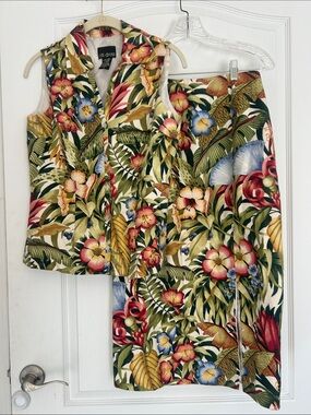 Vintage citi dress Tropical embellished Floral Two-Piece Set top & skirt size 6